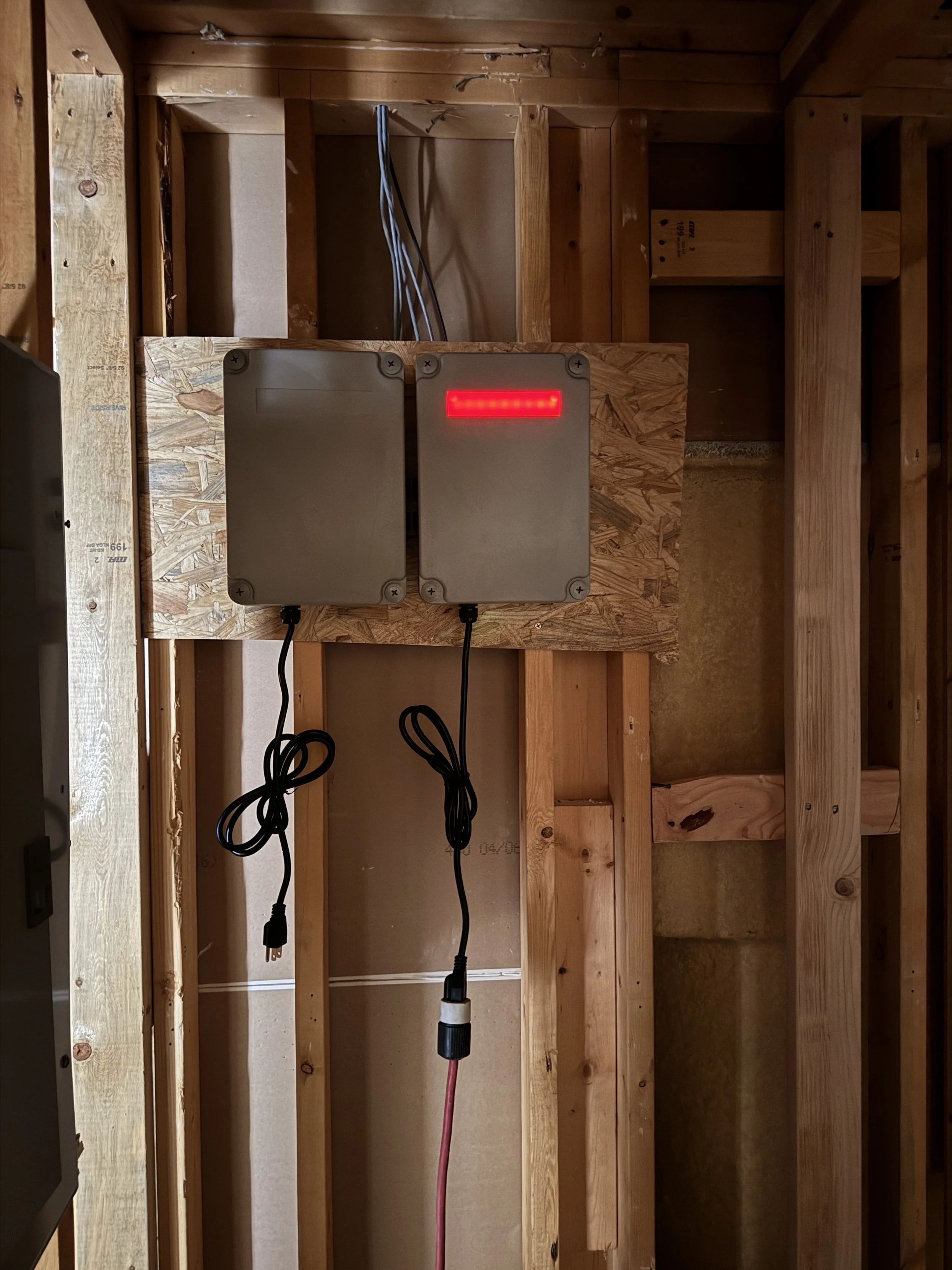 Power Box With Controller